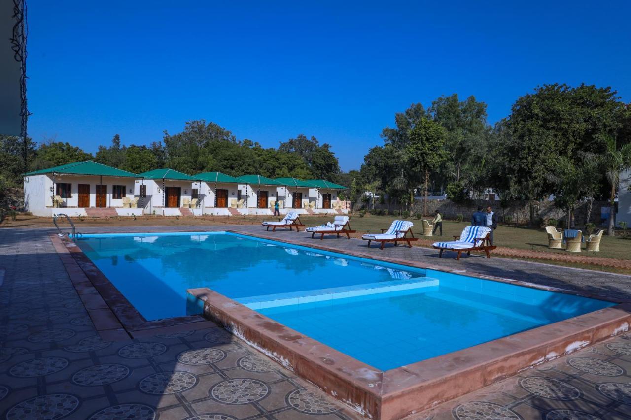 Hotel Yash Vilas Sawai Madhopur Bagian luar foto