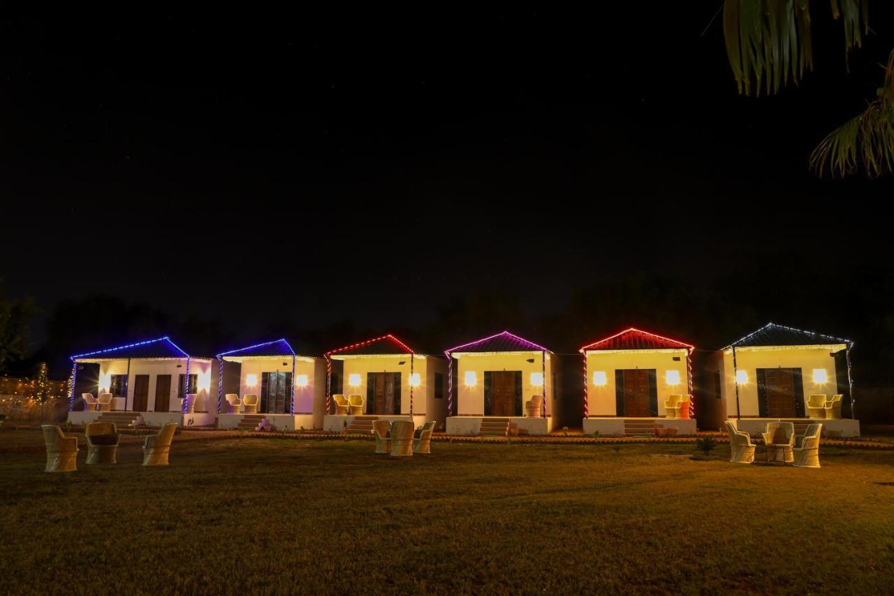 Hotel Yash Vilas Sawai Madhopur Bagian luar foto